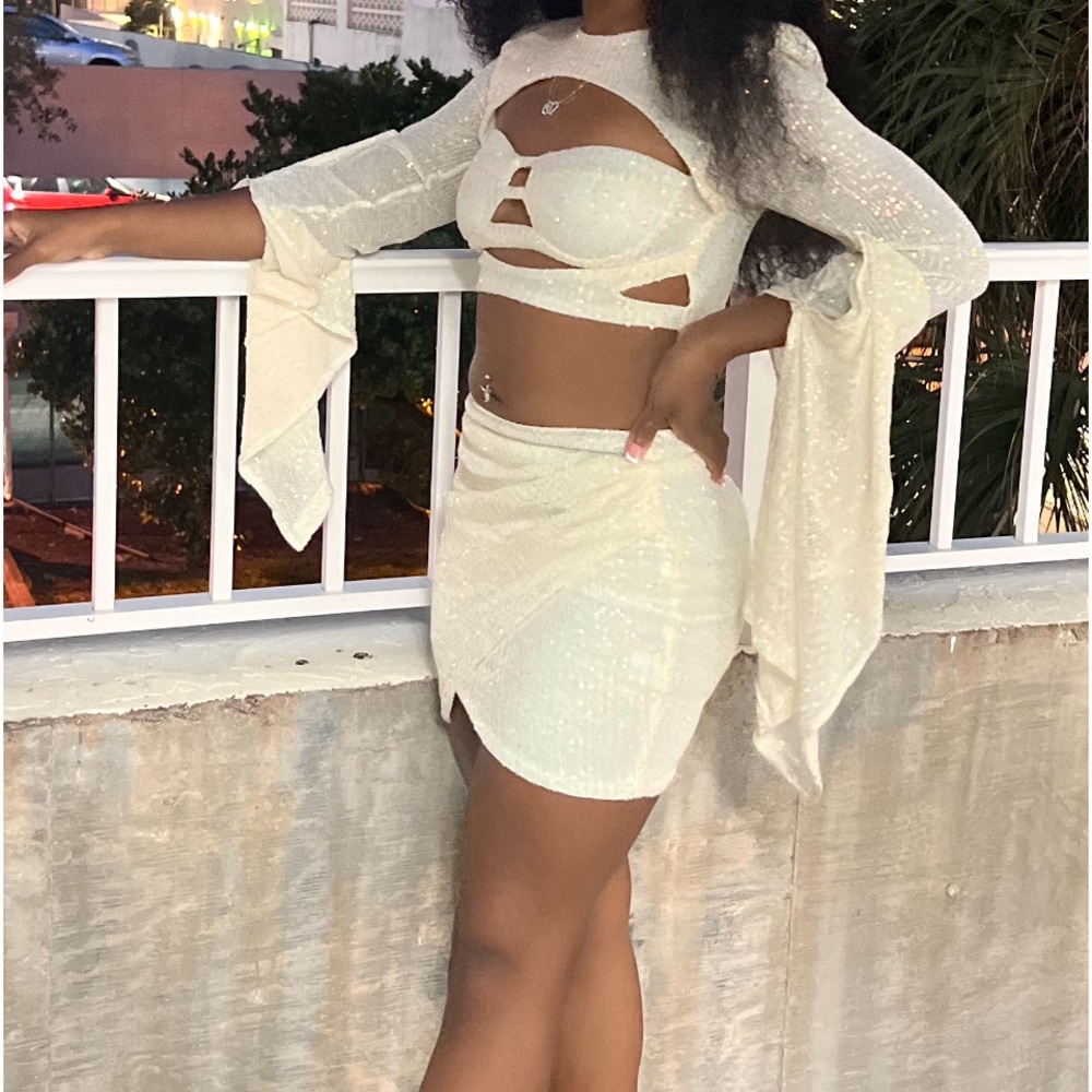 White sexy 2 piece skirt set.